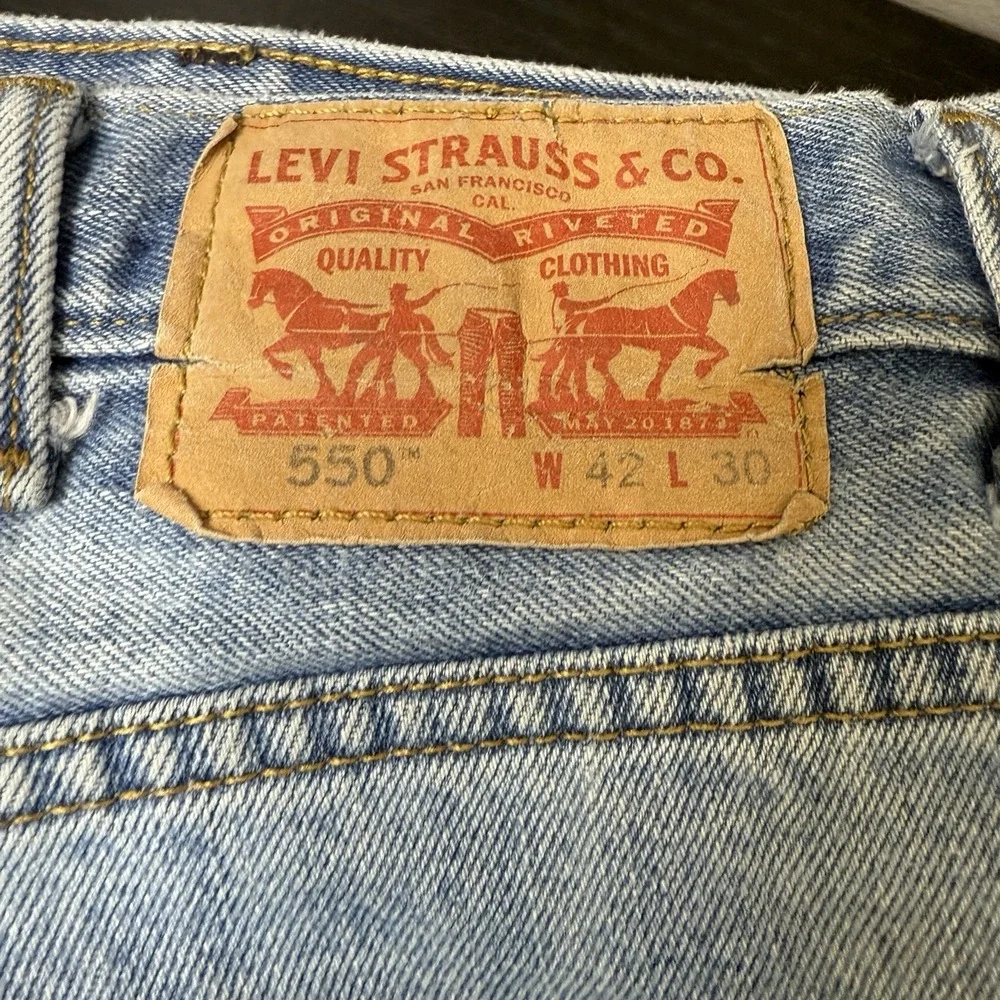 Levi's 550 Jeans Mens 42x30 Fits‎ 41x29 Blue Denim Relaxed Straight Leg Red Tab